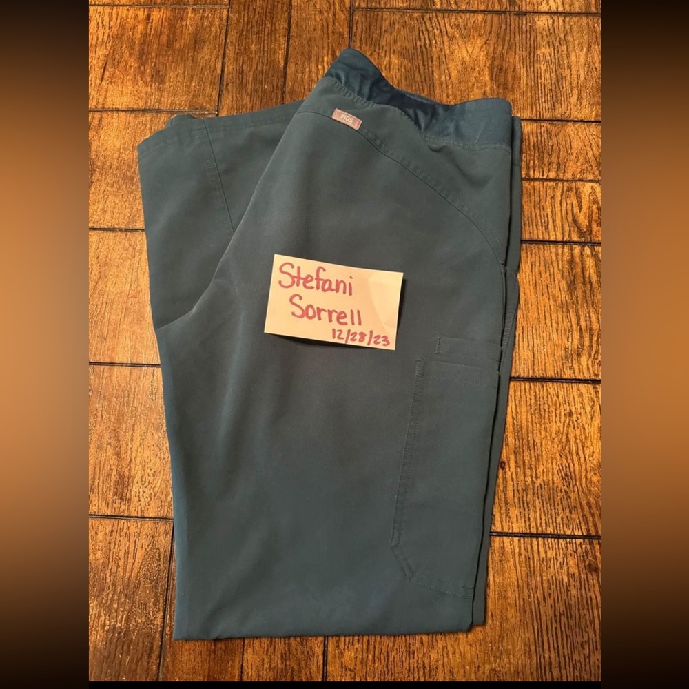 Figs scrub bottoms large tall